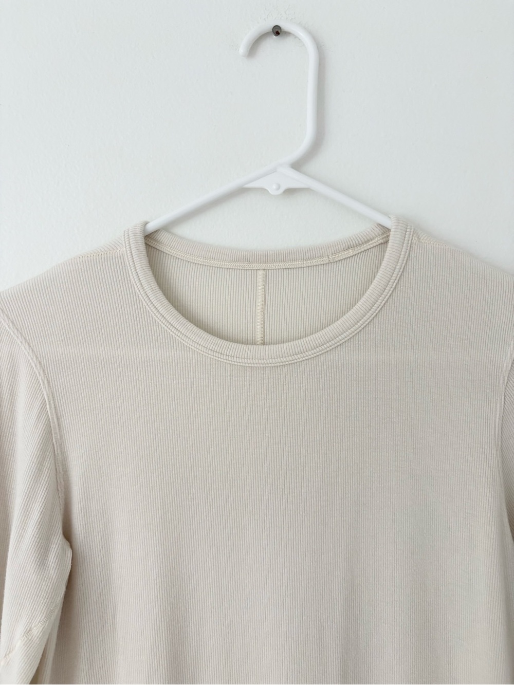 Lululemon Natural Ivory Hold Tight Ribbed Long Sleeve Modal Shirt Size 6 - Picture 9 of 11